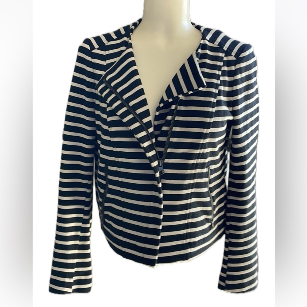 The Loft Striped  100% Cotton Petite asymmetrical zippered jacket .